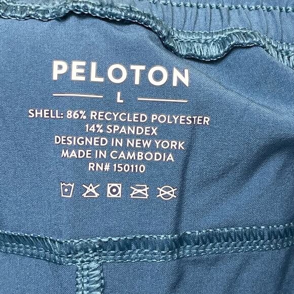 Peloton Sessions 8” Unlined Resistance Shorts Blue Size Large - Picture 5 of 6